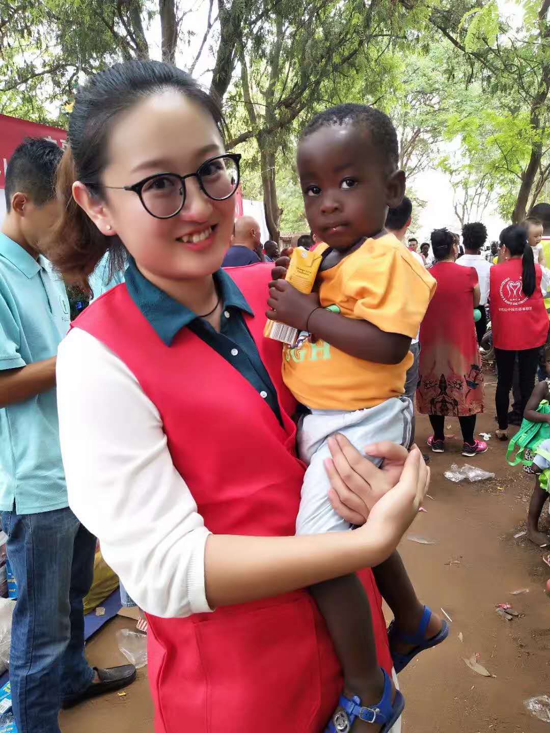 我在安哥拉参加志愿者活动